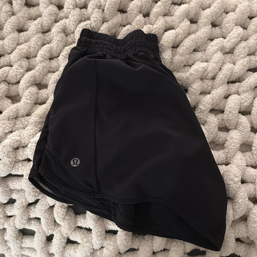 Lululemon hottie hot shorts